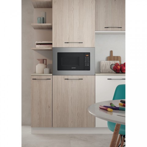 Микроволновая печь Indesit MWI 120 GX
