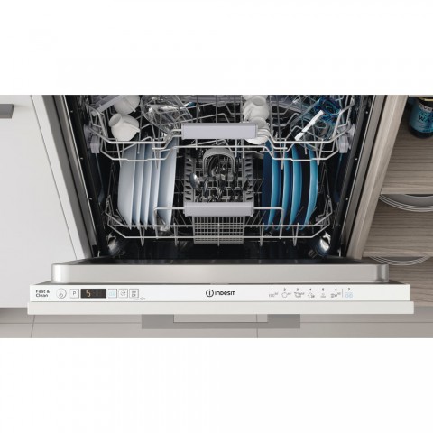 Посудомоечная машина Indesit DIC 3B+16 A