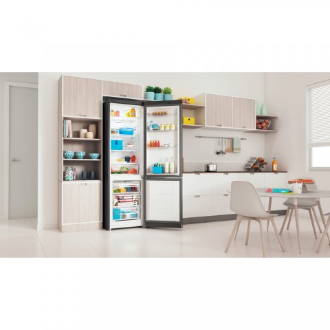 Холодильник Indesit ITS 5200 X