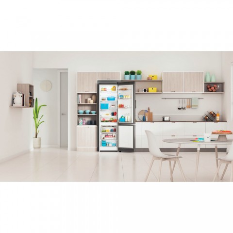 Холодильник Indesit ITS 5200 X