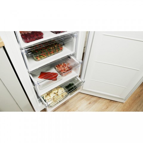 Морозильная камера Indesit DSZ 4150.1