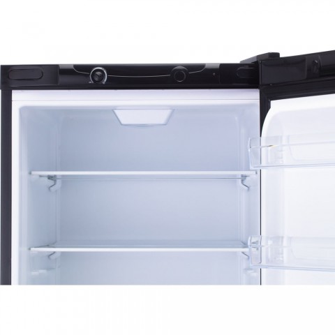 Холодильник Indesit DS 318 B