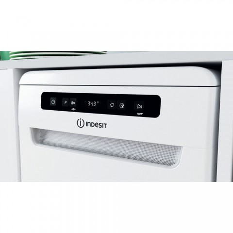 Посудомоечная машина Indesit DSFC 3M19