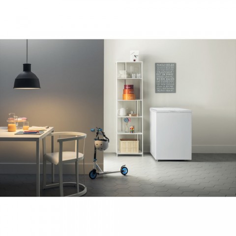 Морозильная камера Indesit RCF 150