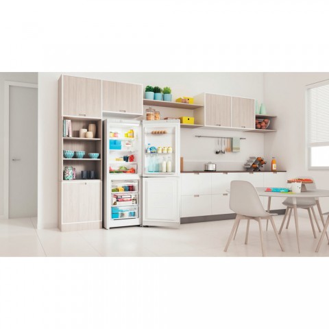 Холодильник Indesit ITS 4160 W