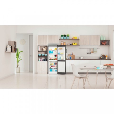 Холодильник Indesit ITS 4160 S