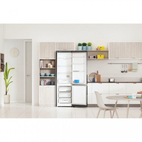 Холодильник Indesit ITR 5200 X