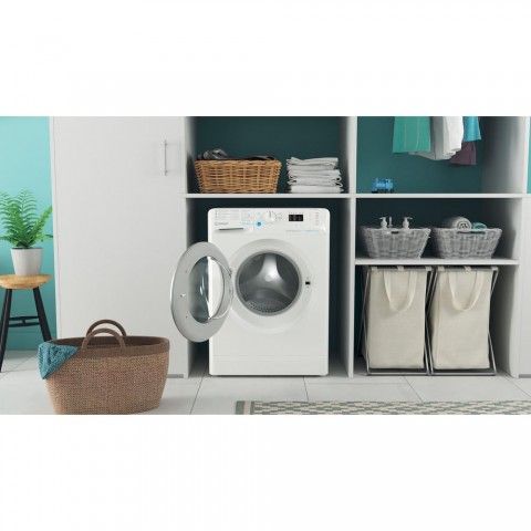 Стиральная машина Indesit BWSA 61051 WSV RU