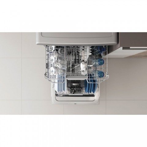 Посудомоечная машина Indesit DFC 2B+19 AC X